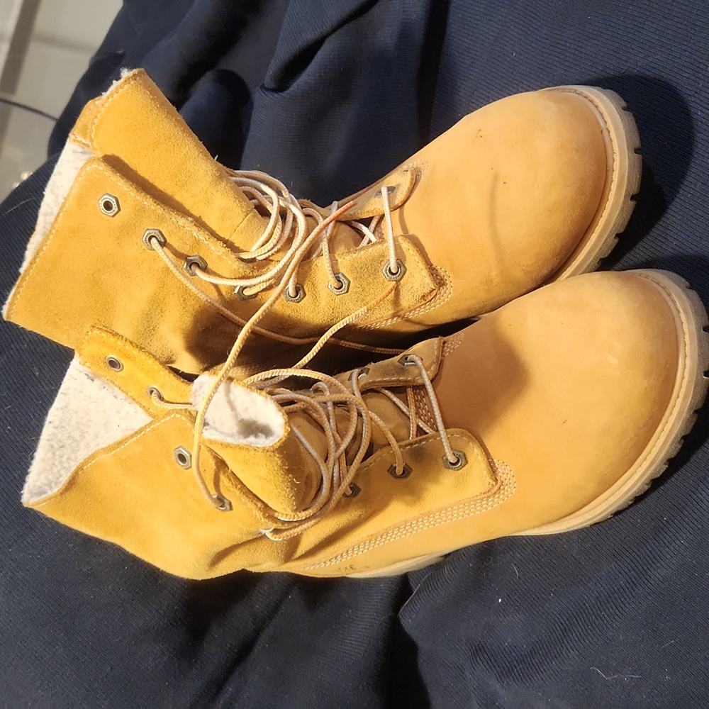 Womens Timberlake tan boots size 9.5